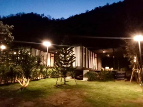 Nara Black Mountain